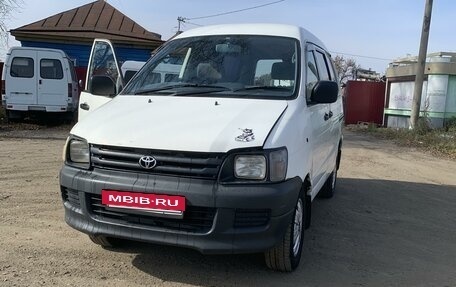 Toyota Town Ace III, 2000 год, 395 000 рублей, 2 фотография