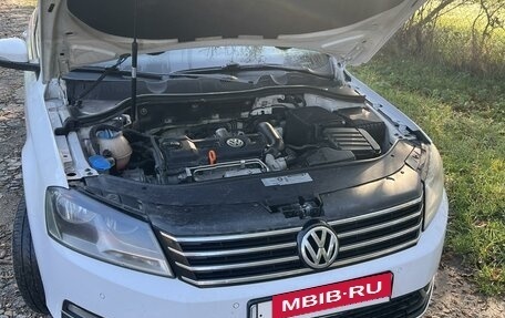 Volkswagen Passat B7, 2012 год, 1 190 000 рублей, 4 фотография