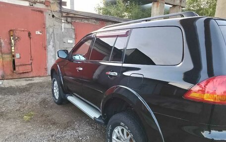 Mitsubishi Pajero Sport II рестайлинг, 2012 год, 2 050 000 рублей, 5 фотография