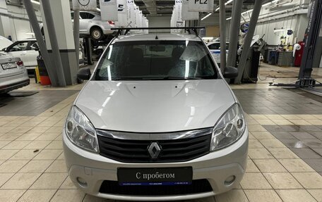 Renault Sandero I, 2013 год, 579 000 рублей, 2 фотография