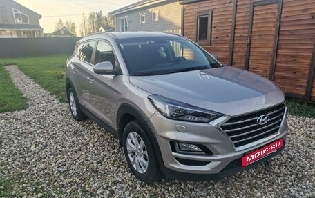 Hyundai Tucson III, 2019 год, 2 500 000 рублей, 3 фотография