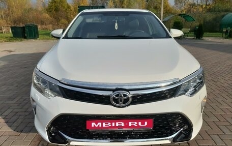 Toyota Camry, 2018 год, 2 150 000 рублей, 1 фотография