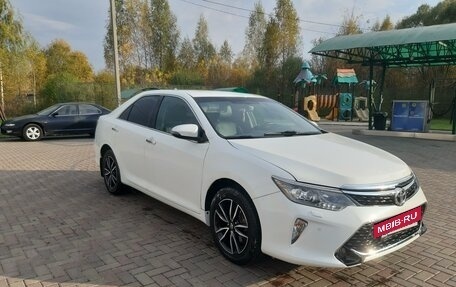 Toyota Camry, 2018 год, 2 150 000 рублей, 9 фотография