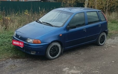 Fiat Punto III Punto Evo рестайлинг, 1997 год, 160 000 рублей, 5 фотография