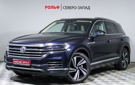 Volkswagen Touareg III, 2018 год, 4 998 000 рублей, 1 фотография