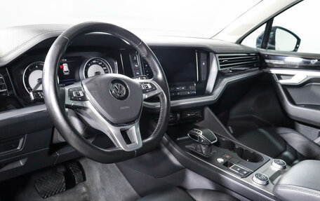 Volkswagen Touareg III, 2018 год, 4 998 000 рублей, 14 фотография