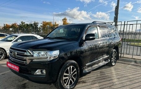 Toyota Land Cruiser 200, 2019 год, 8 445 000 рублей, 1 фотография