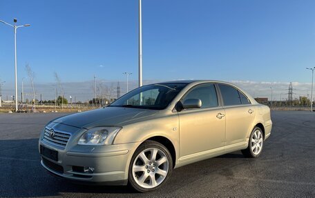 Toyota Avensis III рестайлинг, 2004 год, 880 000 рублей, 1 фотография