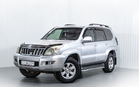 Toyota Land Cruiser Prado 120 рестайлинг, 2006 год, 2 199 900 рублей, 3 фотография