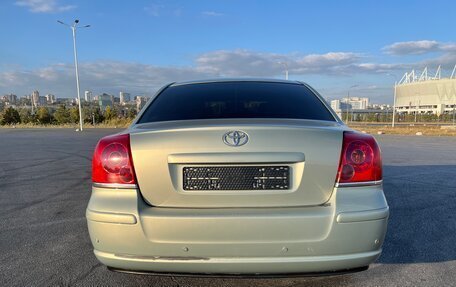 Toyota Avensis III рестайлинг, 2004 год, 880 000 рублей, 5 фотография