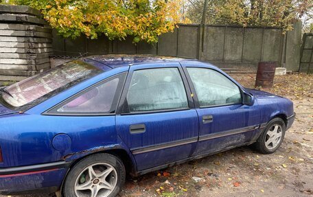 Opel Vectra A, 1988 год, 50 000 рублей, 2 фотография