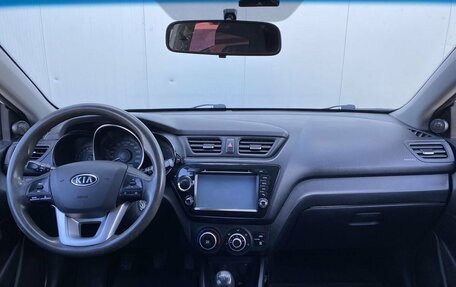 KIA Rio III рестайлинг, 2012 год, 720 000 рублей, 10 фотография