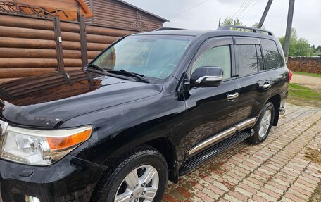 Toyota Land Cruiser 200, 2012 год, 3 800 000 рублей, 2 фотография