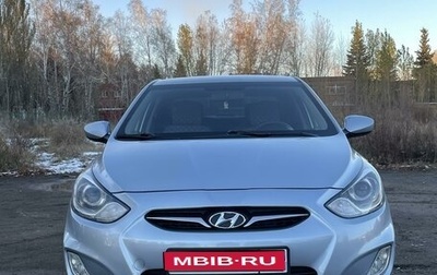 Hyundai Solaris II рестайлинг, 2012 год, 855 000 рублей, 1 фотография