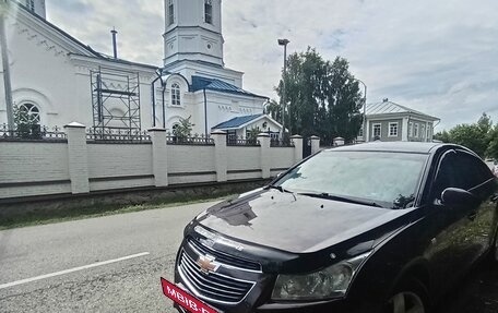 Chevrolet Cruze II, 2013 год, 800 000 рублей, 3 фотография