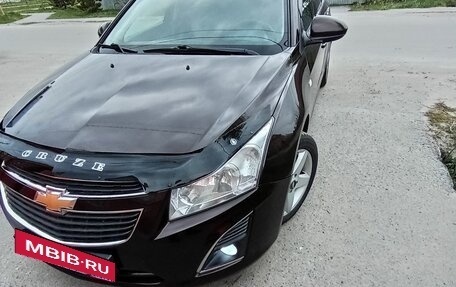 Chevrolet Cruze II, 2013 год, 800 000 рублей, 13 фотография