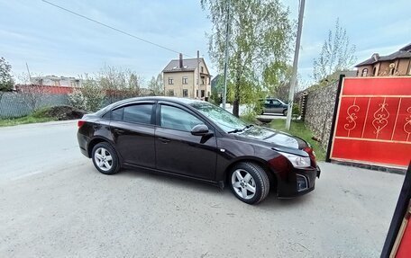 Chevrolet Cruze II, 2013 год, 800 000 рублей, 16 фотография