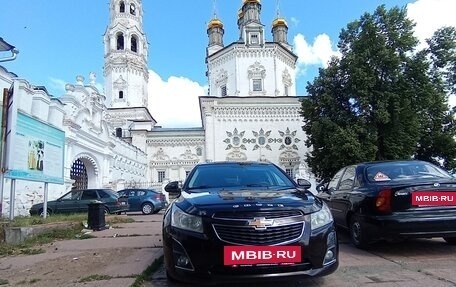 Chevrolet Cruze II, 2013 год, 800 000 рублей, 6 фотография