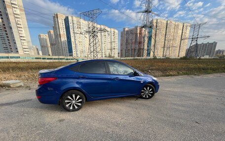 Hyundai Solaris II рестайлинг, 2011 год, 800 000 рублей, 8 фотография