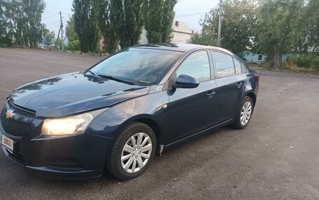 Chevrolet Cruze II, 2011 год, 790 000 рублей, 2 фотография