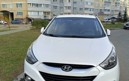 Hyundai ix35 I рестайлинг, 2014 год, 1 550 000 рублей, 2 фотография