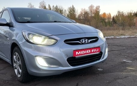 Hyundai Solaris II рестайлинг, 2012 год, 855 000 рублей, 10 фотография