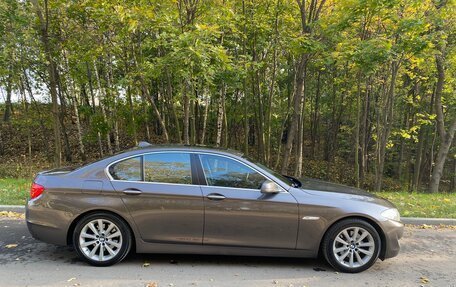 BMW 5 серия, 2011 год, 1 980 000 рублей, 1 фотография