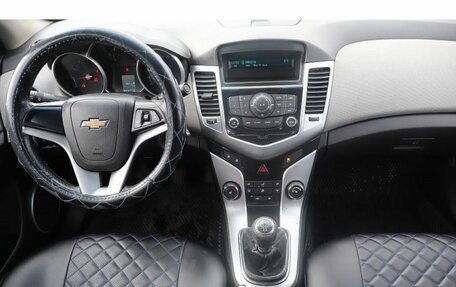 Chevrolet Cruze II, 2012 год, 557 000 рублей, 9 фотография