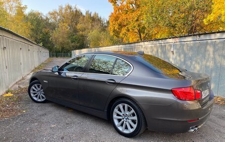 BMW 5 серия, 2011 год, 1 980 000 рублей, 14 фотография