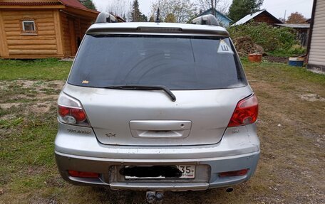 Mitsubishi Outlander III рестайлинг 3, 2005 год, 430 000 рублей, 3 фотография