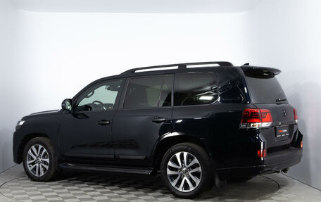 Toyota Land Cruiser 200, 2017 год, 8 464 000 рублей, 7 фотография