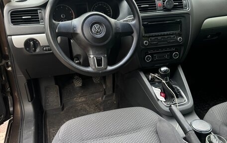 Volkswagen Jetta VI, 2012 год, 770 000 рублей, 18 фотография