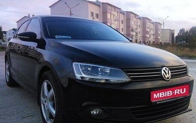 Volkswagen Jetta VI, 2013 год, 940 000 рублей, 1 фотография