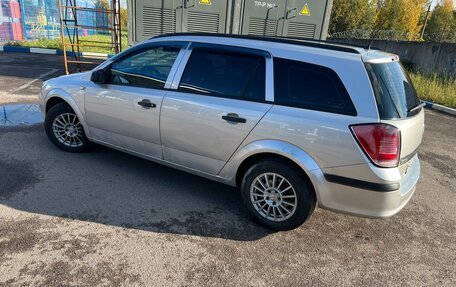 Opel Astra H, 2004 год, 378 000 рублей, 2 фотография