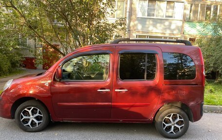 Renault Kangoo II рестайлинг, 2012 год, 640 000 рублей, 2 фотография