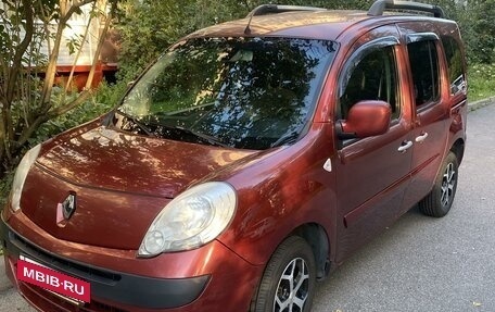 Renault Kangoo II рестайлинг, 2012 год, 640 000 рублей, 4 фотография