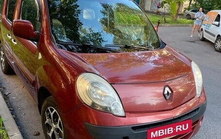 Renault Kangoo II рестайлинг, 2012 год, 640 000 рублей, 3 фотография