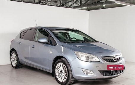 Opel Astra J, 2011 год, 699 550 рублей, 5 фотография