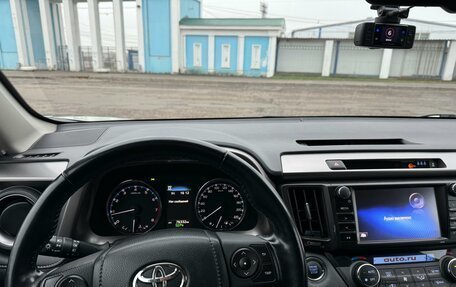 Toyota RAV4, 2016 год, 3 050 000 рублей, 14 фотография