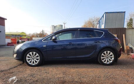 Opel Astra J, 2011 год, 830 000 рублей, 9 фотография