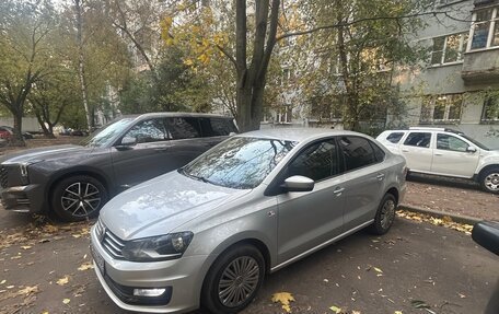 Volkswagen Polo VI (EU Market), 2017 год, 1 600 000 рублей, 2 фотография