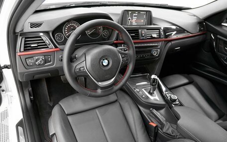 BMW 3 серия, 2013 год, 1 899 000 рублей, 6 фотография