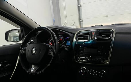 Renault Sandero II рестайлинг, 2016 год, 1 049 000 рублей, 13 фотография