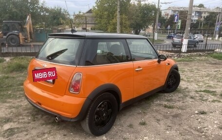 MINI Hatch, 2005 год, 720 000 рублей, 4 фотография