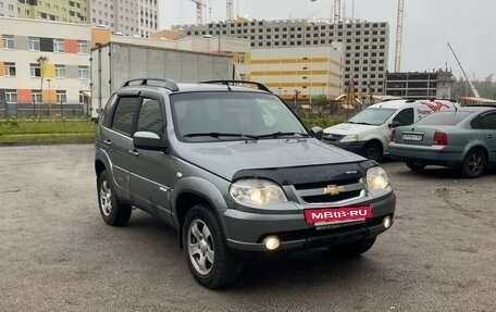 Chevrolet Niva I рестайлинг, 2012 год, 450 000 рублей, 2 фотография