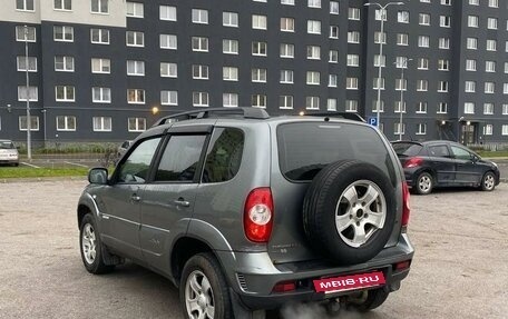 Chevrolet Niva I рестайлинг, 2012 год, 450 000 рублей, 4 фотография