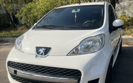 Peugeot 107 I рестайлинг, 2009 год, 550 000 рублей, 1 фотография