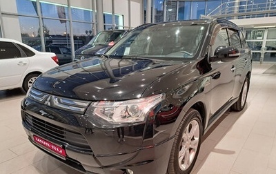 Mitsubishi Outlander III рестайлинг 3, 2013 год, 1 730 000 рублей, 1 фотография