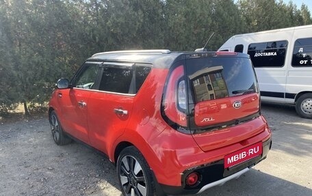 KIA Soul II рестайлинг, 2018 год, 1 840 000 рублей, 3 фотография