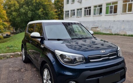 KIA Soul II рестайлинг, 2017 год, 1 690 000 рублей, 2 фотография